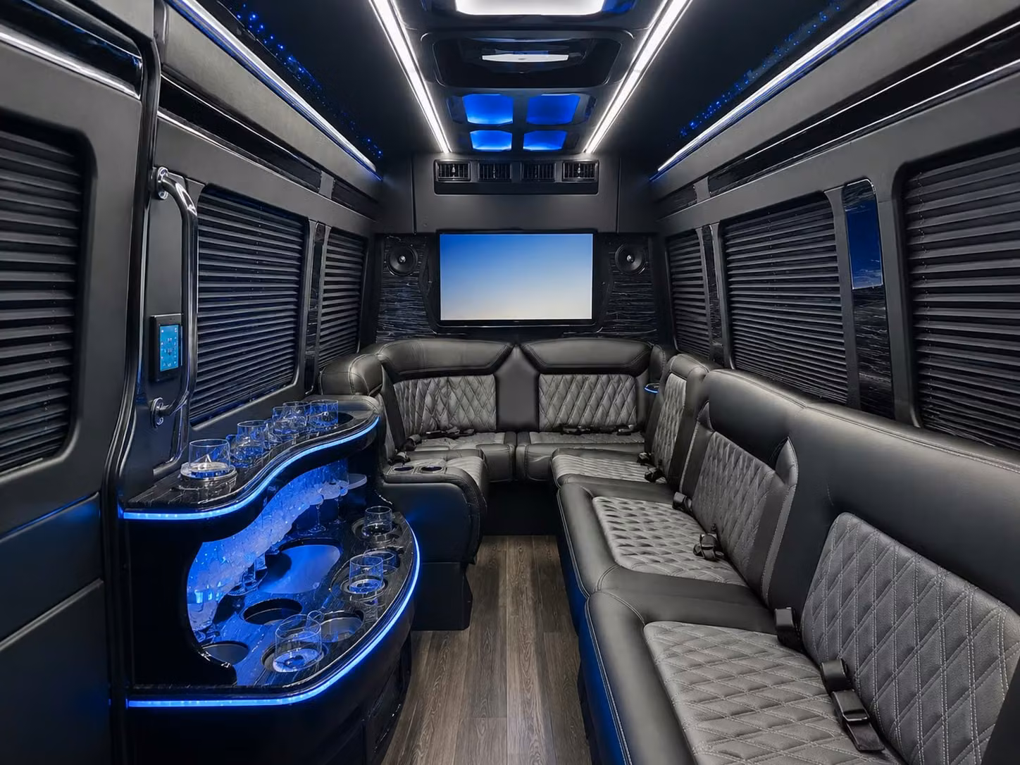 bus rental options for temecula trips