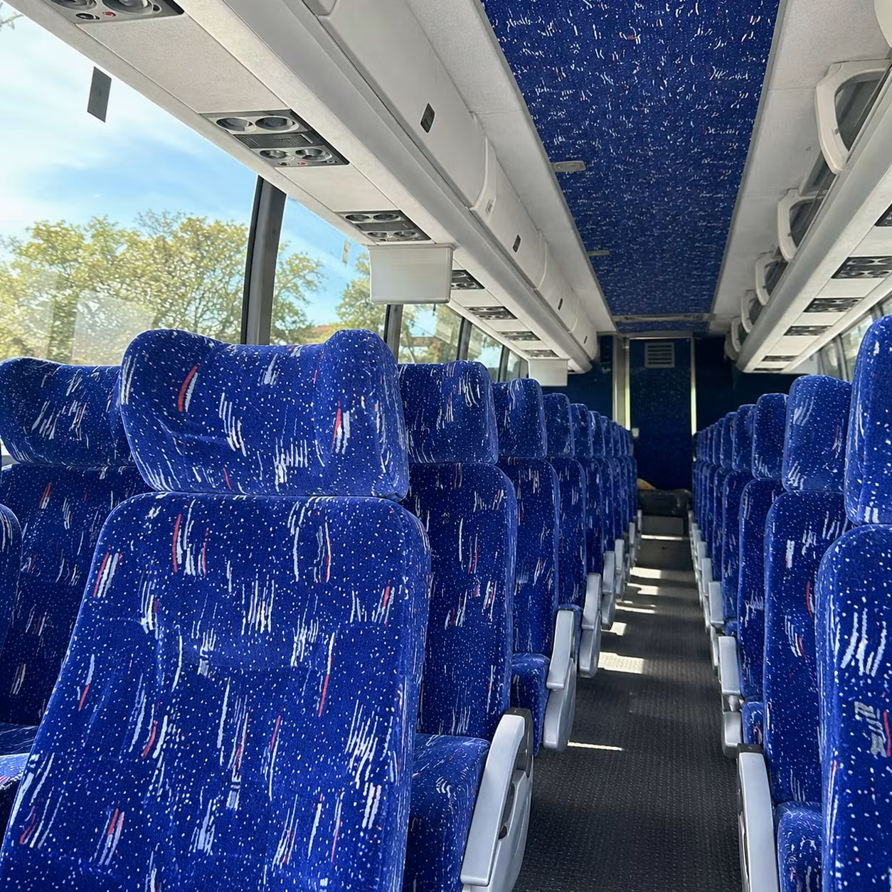 charter bus rentals for riverside county government agencies and civic events in temecula