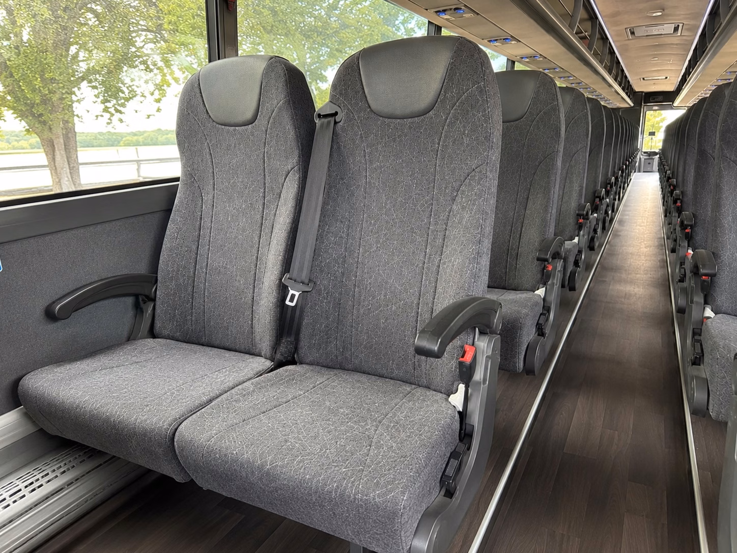 shuttle bus rentals for temecula quakes fans and minor league baseball road trips